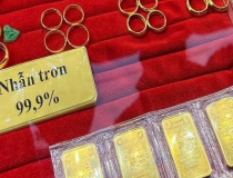 Giá vàng miếng SJC bất động, giá vàng nhẫn 9999 tăng nhẹ