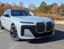 BMW triệu hồi gần 60.000 xe sang tại Mỹ do nguy cơ cháy nổ