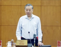 Tiếp tục kiên quyết, kiên trì đấu tranh chống 'giặc nội xâm' với tư duy, cách làm mới