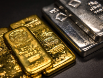 Giá vàng đuối sức vì đồng USD tăng mạnh, SPDR Gold Trust “nằm im”