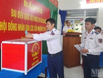 Cử tri Bộ Tư lệnh Vùng Cảnh sát biển 2 nô nức tham gia Ngày hội bầu cử