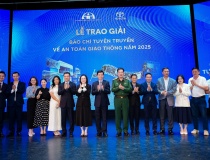 Lễ trao Giải thưởng “Báo chí tuyên truyền về an toàn giao thông năm 2025”