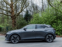 Xu hướng chọn xe của gia đình Việt thời bão giá xăng: Đủ tiện nghi nhưng phải “dễ nuôi”