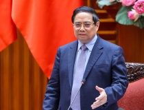 Thủ tướng: Dứt khoát không để thiếu xăng, dầu cho sản xuất, kinh doanh, tiêu dùng