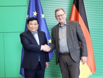 Phó Thủ tướng Chính phủ Nguyễn Chí Dũng hội kiến Phó Chủ tịch Quốc hội Đức