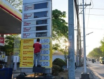 Một số quốc gia ban bố tình trạng khẩn cấp năng lượng