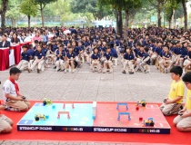 Học sinh Tiểu học Trung Yên hào hứng trải nghiệm AI, STEM và Robotics
