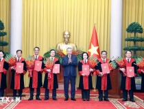 Tổng Bí thư, Chủ tịch nước Tô Lâm trao quyết định bổ nhiệm Thẩm phán TAND tối cao