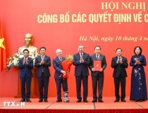 Tổng Bí thư, Chủ tịch nước Tô Lâm trao Quyết định của Bộ Chính trị chỉ định Đảng ủy Quốc hội nhiệm kỳ 2025-2030