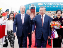 Tổng Bí thư, Chủ tịch nước Tô Lâm và Phu nhân bắt đầu thăm cấp Nhà nước đến Trung Quốc