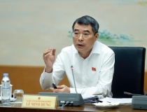 Thủ tướng Lê Minh Hưng đề nghị các đại biểu Quốc hội ủng hộ nâng ngưỡng chịu thuế với hộ kinh doanh