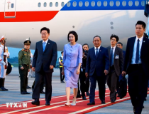 Tổng thống Hàn Quốc Lee Jae Myung và Phu nhân đến Hà Nội, bắt đầu thăm cấp Nhà nước tới Việt Nam