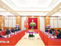 Tổng Bí thư, Chủ tịch nước Tô Lâm điện đàm với Thủ tướng Australia