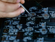 Nguồn cung PCB đứt gãy, ngành điện tử chồng chất khó khăn