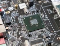 Các nhà thiết kế chip Trung Quốc dành một nửa doanh thu cho R&D