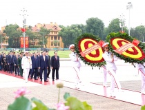 Lãnh đạo Đảng, Nhà nước vào Lăng viếng Chủ tịch Hồ Chí Minh