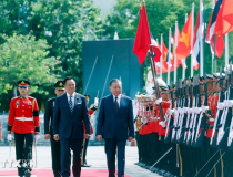Lễ đón trọng thể Tổng Bí thư, Chủ tịch nước và Phu nhân thăm chính thức Vương quốc Thái Lan