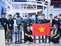 VinRobotics lần đầu trình diễn người máy “Make in Vietnam” tại loạt sự kiện công nghệ quốc tế