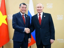 Thủ tướng Chính phủ Lê Minh Hưng hội kiến Tổng thống Nga Vladimir Putin