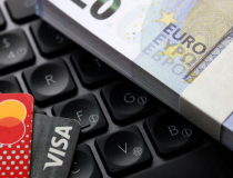 EU tính phát hành đồng euro số để giảm phụ thuộc vào hệ thống thanh toán Mỹ