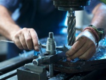 Xây dựng mô hình đào tạo Cắt gọt kim loại tích hợp thực - ảo trên nền tảng điện toán đám mây nhằm thu hẹp khoảng cách năng lực vùng miền