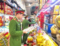 Đấu tranh chống buôn lậu, hàng giả và xâm phạm sở hữu trí tuệ