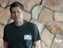 Đầu tiên là Microsoft, giờ đến Apple: Sam Altman liên tục “chia tay” các ông lớn Big Tech