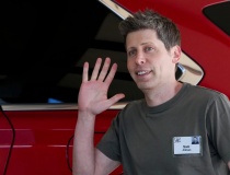 Nhân viên OpenAI muốn mọi người biết rằng Sam Altman hoàn toàn cởi mở trước những ý kiến phản biện