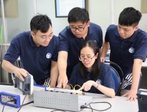 Điểm chuẩn Đại học Công nghệ: Ngành AI, CNTT tiếp tục dẫn đầu