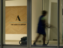 AI sẽ không gây ra sự sụp đổ việc làm, công ty nhân sự adecco group nhận định