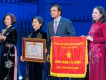 Từ 3 nhà máy bỏ hoang đến thương hiệu sữa tiềm năng nhất thế giới