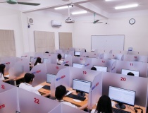 Thi tốt nghiệp THPT trên máy tính: Không thi trực tuyến, tăng bảo mật và giảm áp lực khâu tổ chức
