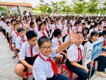 Hà Nội xây dựng kế hoạch miễn phí sách giáo khoa cho học sinh phổ thông