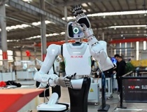 Ngành robot Trung Quốc chuyển từ trình diễn công nghệ sang ứng dụng thực tế tại Sơn Đông