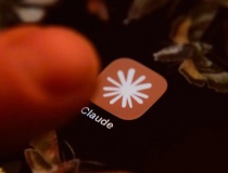 Nhiều người dùng Claude bức xúc vì watermark của Anthropic sẽ bóc mẽ việc họ lạm dụng AI tại trường học, nơi làm việc