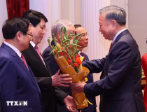 Tri ân các đồng chí Ủy viên Bộ Chính trị, Ủy viên Ban Bí thư các thời kỳ