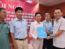Hòa Xá kiện toàn Tổ chuyển đổi số cộng đồng, đưa tiện ích số đến từng người dân