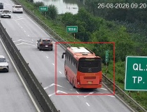 Rà soát, đánh giá kỹ quy định về khoảng cách an toàn trên cao tốc