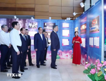 Tổng Bí thư, Chủ tịch nước Tô Lâm tham quan triển lãm “Những tấm gương bình dị mà cao quý”
