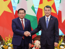 Thủ tướng Lê Minh Hưng hội kiến Tổng thống Myanmar Min Aung Hlaing