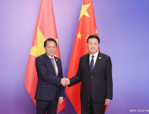 Đại tướng Lương Tam Quang hội đàm với Bộ trưởng Bộ Công an Trung Quốc Vương Tiểu Hồng
