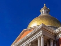Massachusetts áp đặt các quy định mới về năng lượng sạch đối với trung tâm dữ liệu