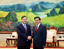 Phó Thủ tướng Thường trực Phạm Gia Túc chào xã giao Tổng Bí thư, Chủ tịch nước và Thủ tướng Lào