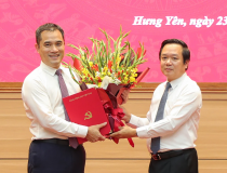 PGS - TS Phạm Bảo Sơn được bầu giữ chức Phó Chủ tịch UBND tỉnh Hưng Yên với 100% phiếu tán thành
