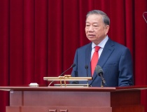 Khai mạc Hội nghị lần thứ Tư, Ban Chấp hành Trung ương Đảng khóa XIV