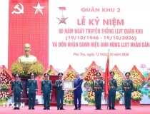 Tổng Bí thư, Chủ tịch nước Tô Lâm dự Lễ kỷ niệm 80 năm Ngày truyền thống Lực lượng vũ trang Quân khu 2