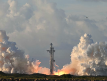 Nhà mạng Mỹ mất 60 tỷ USD giá trị sau khi SpaceX công bố kế hoạch mở rộng Starlink