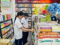 Chủ nhiệm Ủy ban Dân nguyện và Giám sát Lê Thị Nga: Không để tái diễn tình trạng thiếu sách giáo khoa