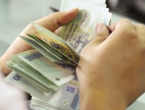 Chính phủ sẽ điều chỉnh tiền thưởng thi đua khi thực hiện cải cách tiền lương