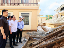 Phó Thủ tướng Lê Tiến Châu kiểm tra thực địa trường nội trú liên cấp tại tỉnh Quảng Trị